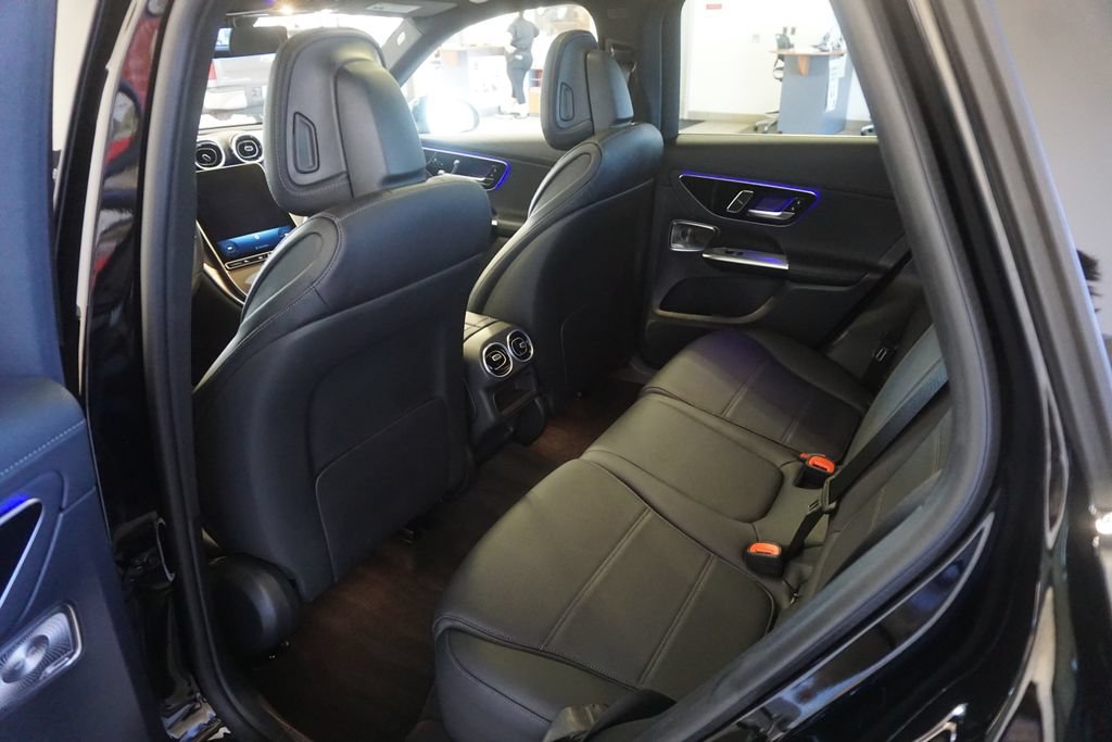 Used 2024 Mercedes-Benz GLC 300 4MATIC image 22