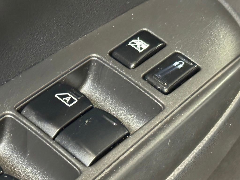 Used 2019 Nissan Versa SV FWD image 11