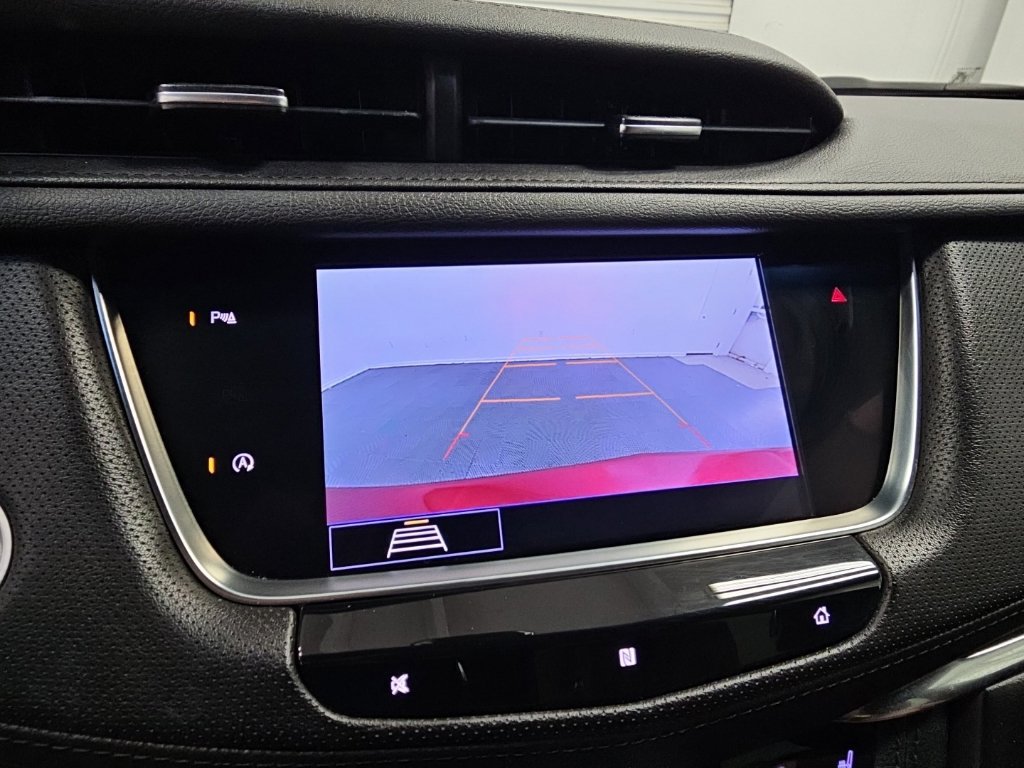 Used 2020 Cadillac XT5 Premium Luxury FWD image 22
