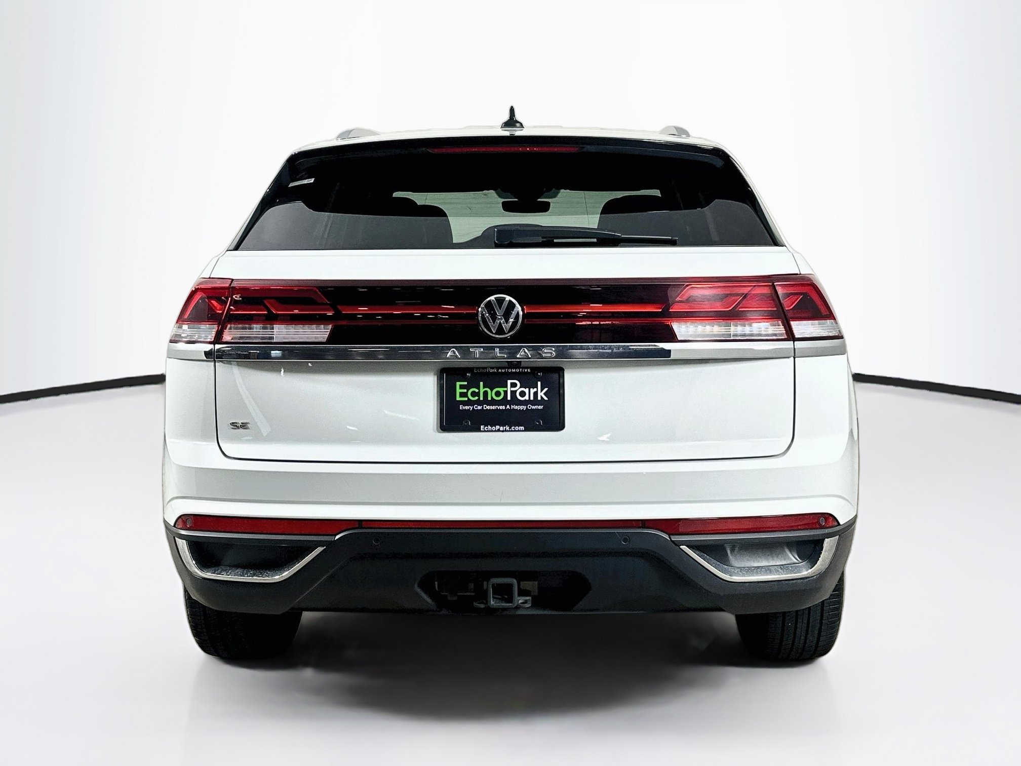 Used 2025 Volkswagen Atlas Cross Sport SE FWD image 7