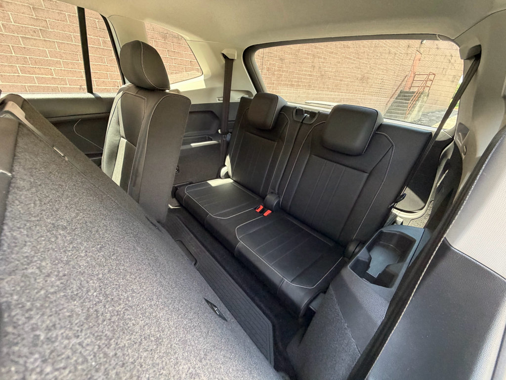 Used 2023 Volkswagen Tiguan SE FWD image 16