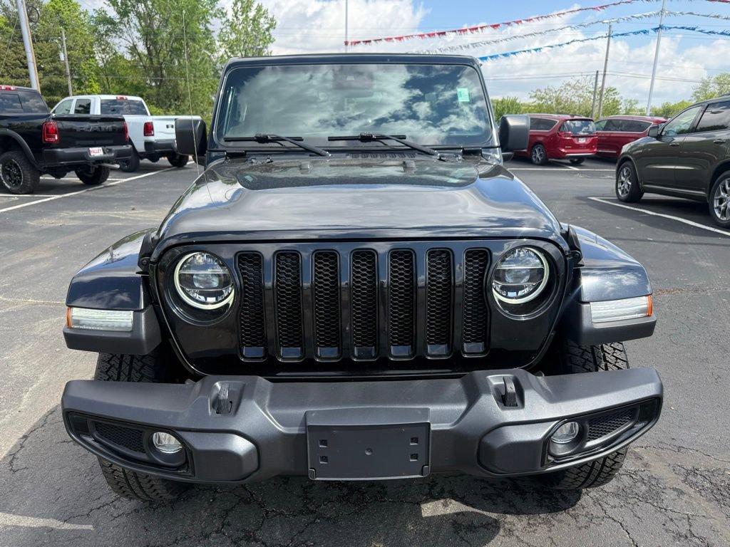 Used 2022 Jeep Wrangler Unlimited Sahara AWD/4WD image 8
