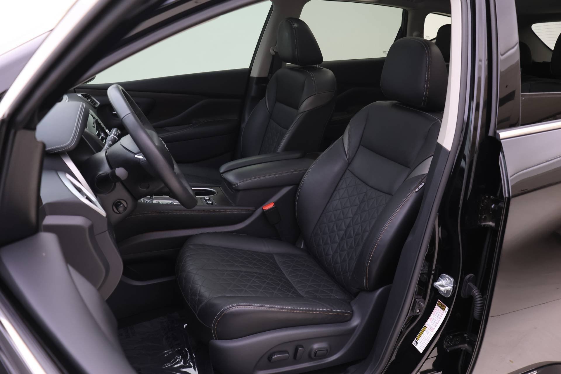 Used 2023 Nissan Murano Platinum w/ Cargo Package image 4