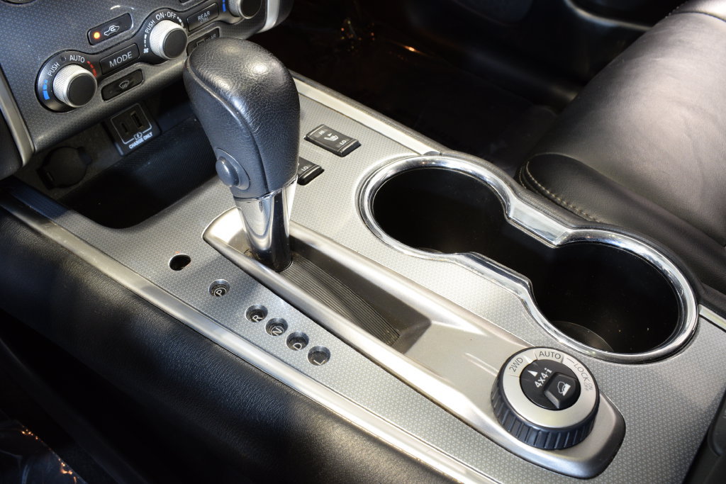 Used 2019 Nissan Pathfinder SL AWD/4WD image 26