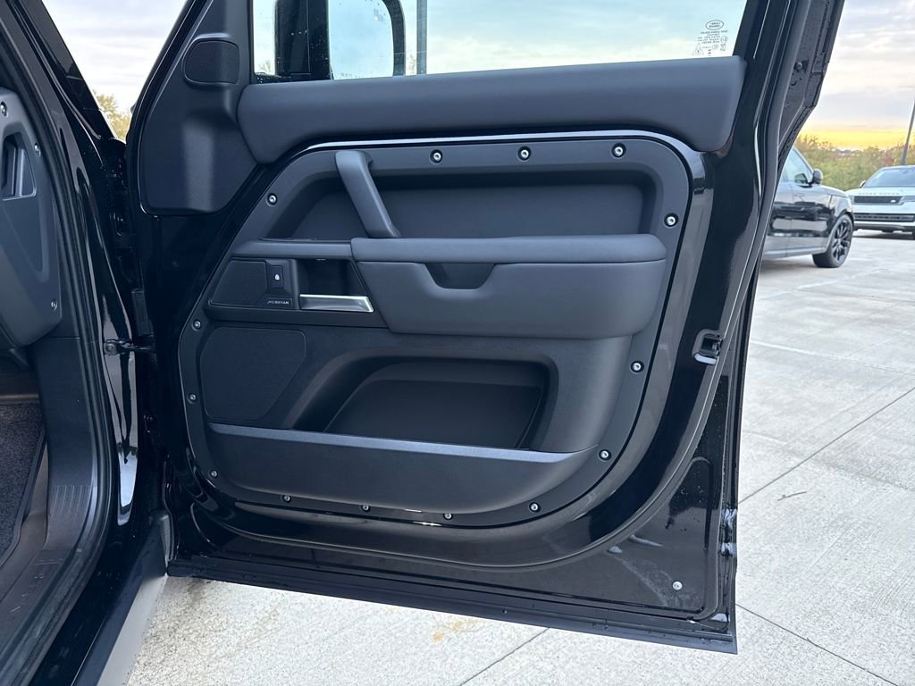 New 2026 Land Rover Defender 110 S image 15