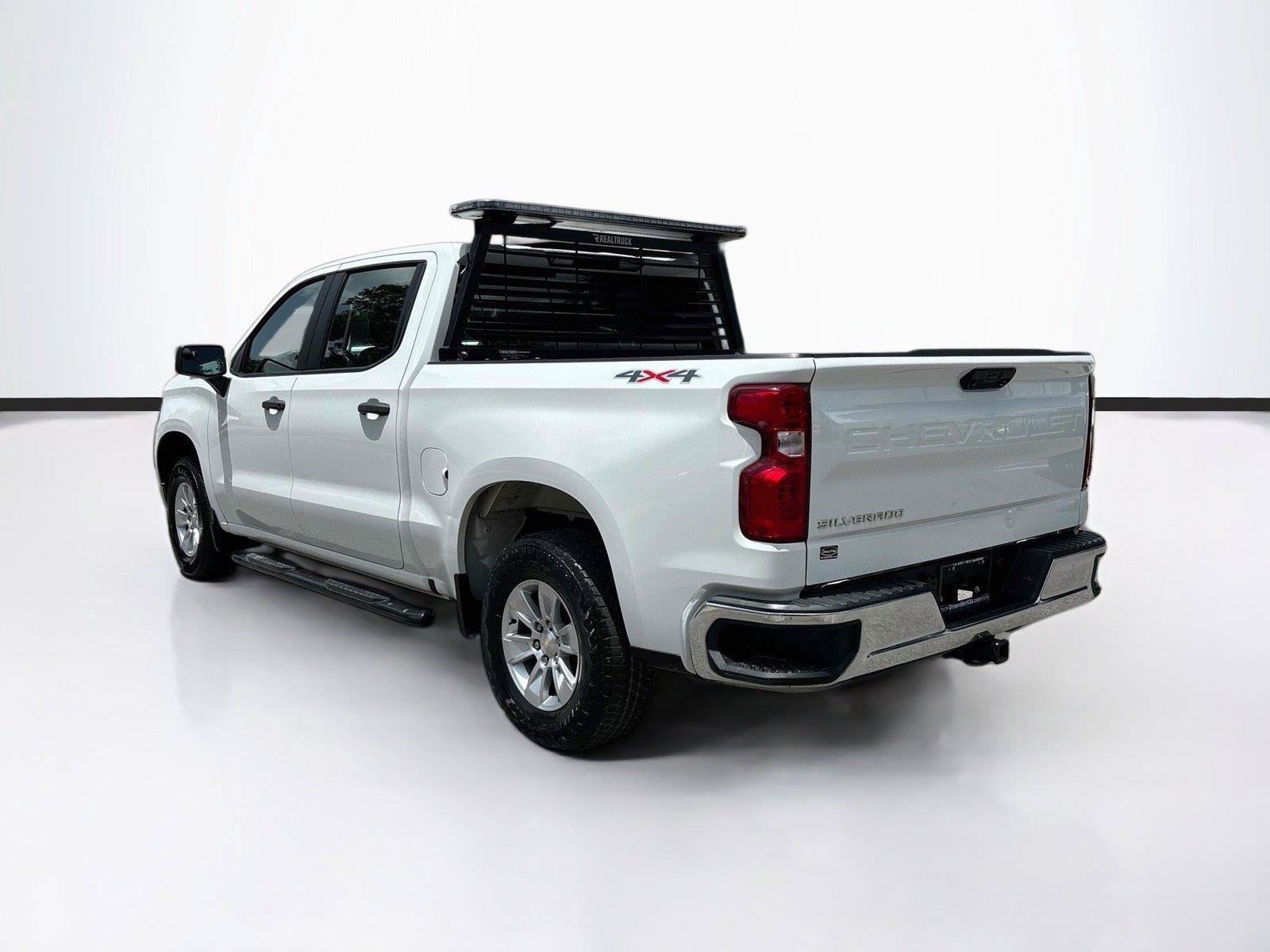 Used 2023 Chevrolet Silverado 1500 W/T w/ Trailering Package AWD/4WD image 5