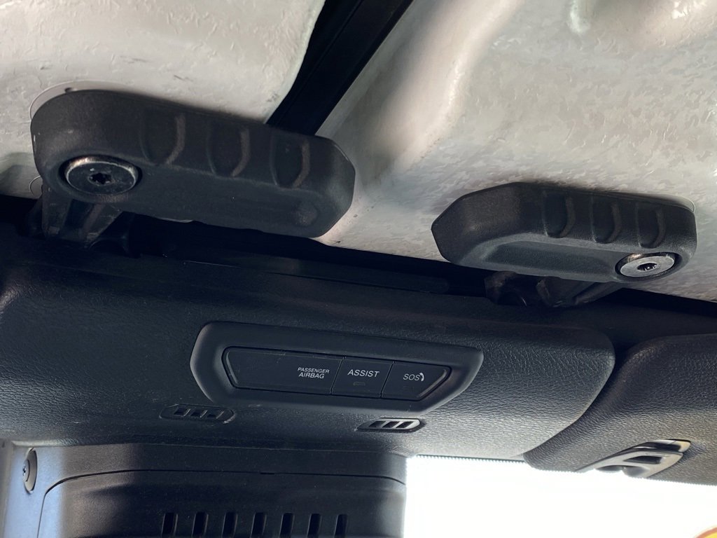 Used 2023 Jeep Wrangler Unlimited Sahara w/ Safety Group image 21