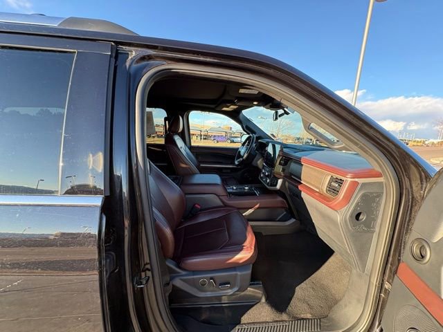 Used 2024 Ford Expedition Limited image 33
