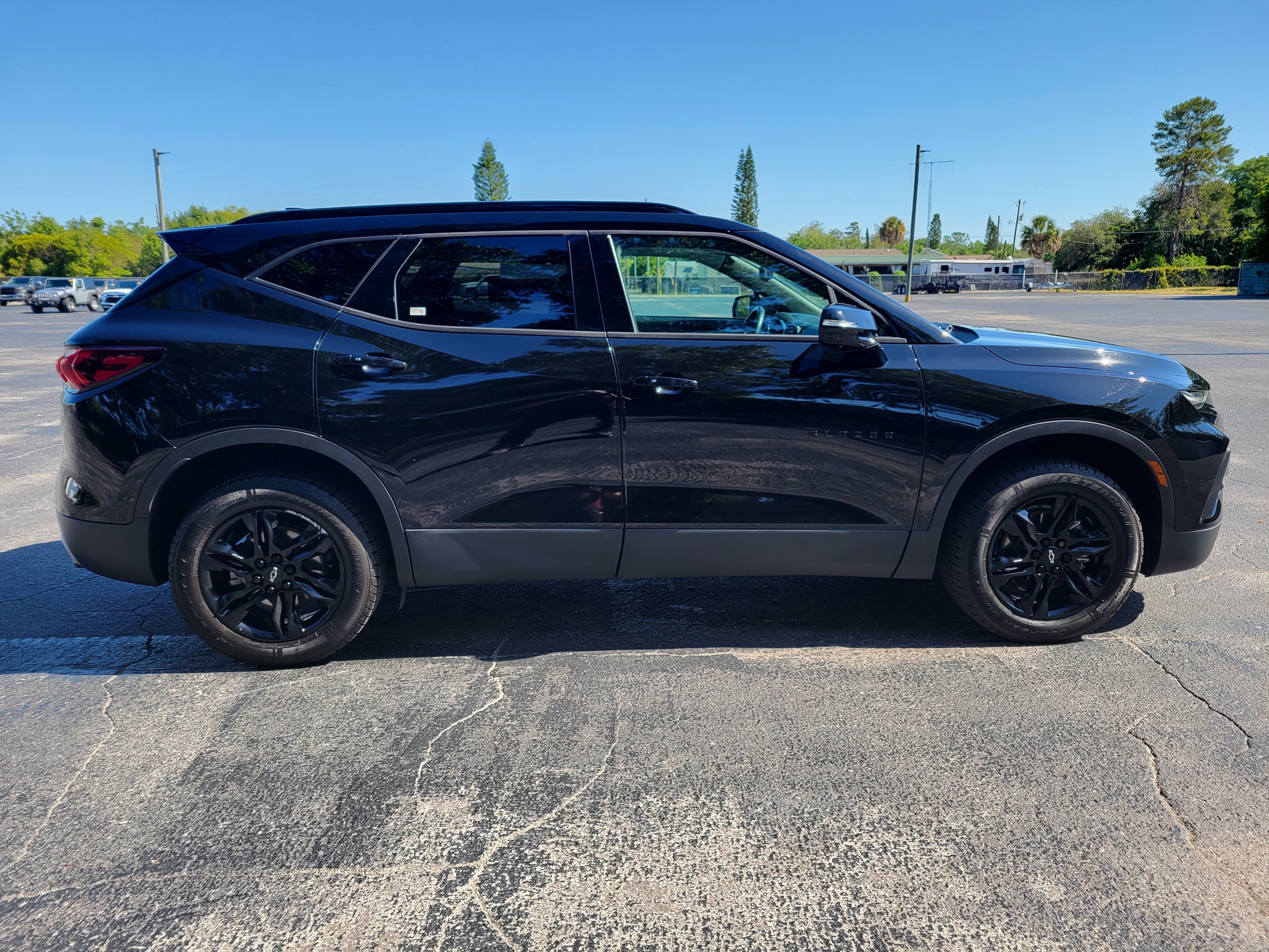 Certified 2021 Chevrolet Blazer LT w/ Sound & Technology Package FWD image 4