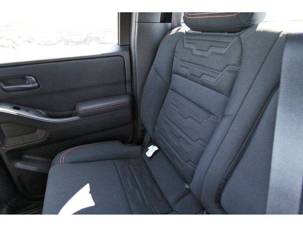 New 2026 Nissan Frontier PRO-4X w/ Pro-4x Convenience Package image 11