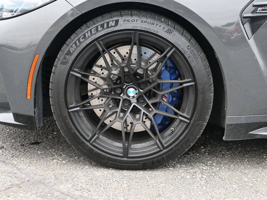 Used 2022 BMW M3 Competition w/ M Carbon Exterior Package AWD/4WD image 6