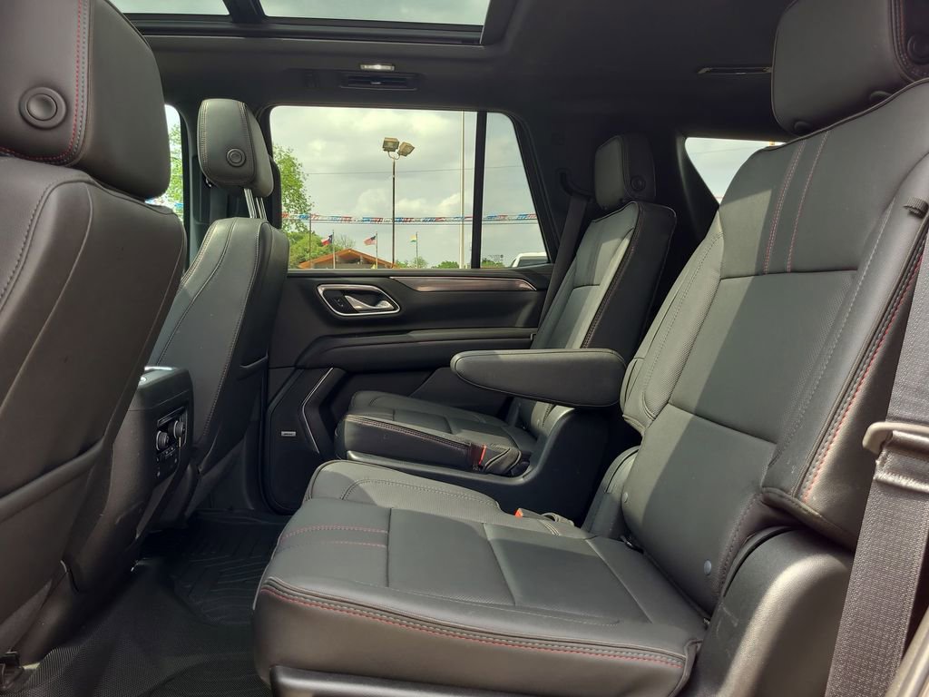 Used 2024 Chevrolet Tahoe RST w/ Luxury Package AWD/4WD image 26