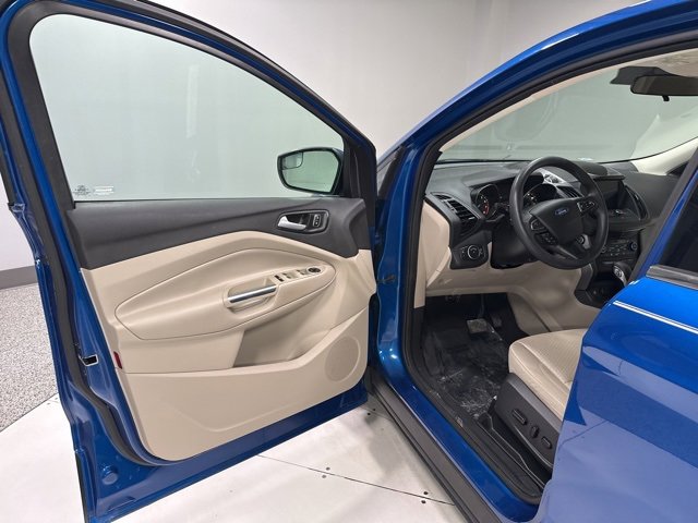 Used 2019 Ford Escape SE image 8