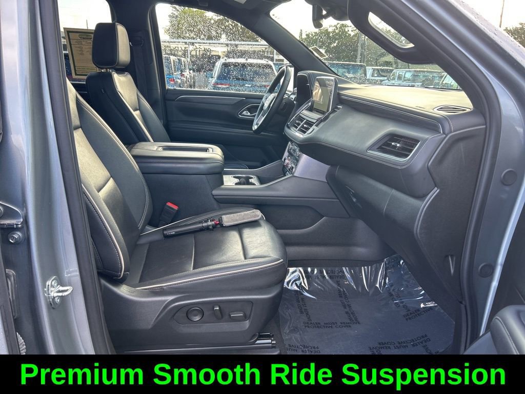 Used 2024 GMC Yukon XL SLT RWD image 25
