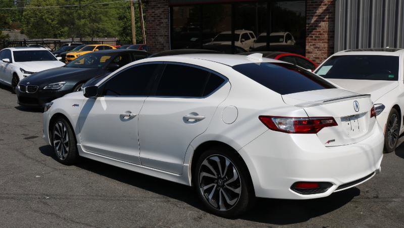 Used 2018 Acura ILX FWD image 5