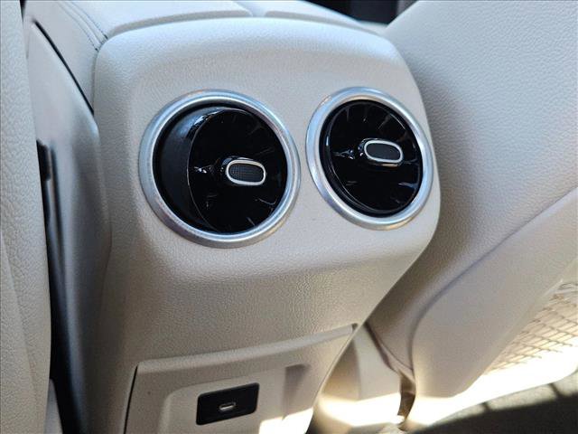 Used 2025 Mercedes-Benz CLA 250 4MATIC image 17