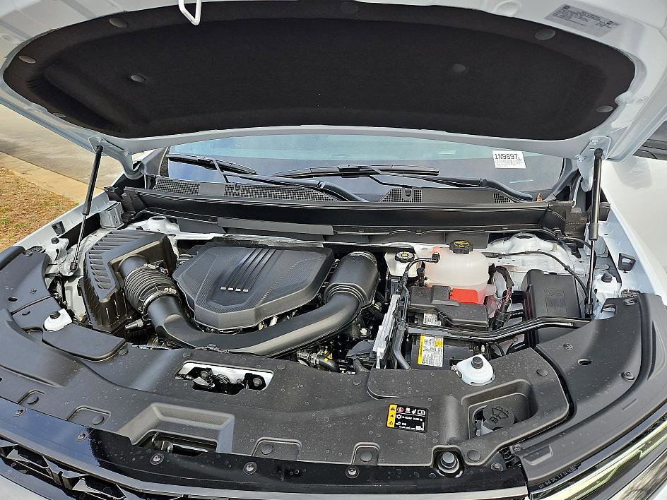 New 2026 Chevrolet Traverse Z71 w/ Enhanced Driving Package AWD/4WD image 24