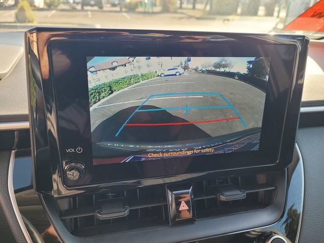 Used 2025 Toyota Corolla LE image 18