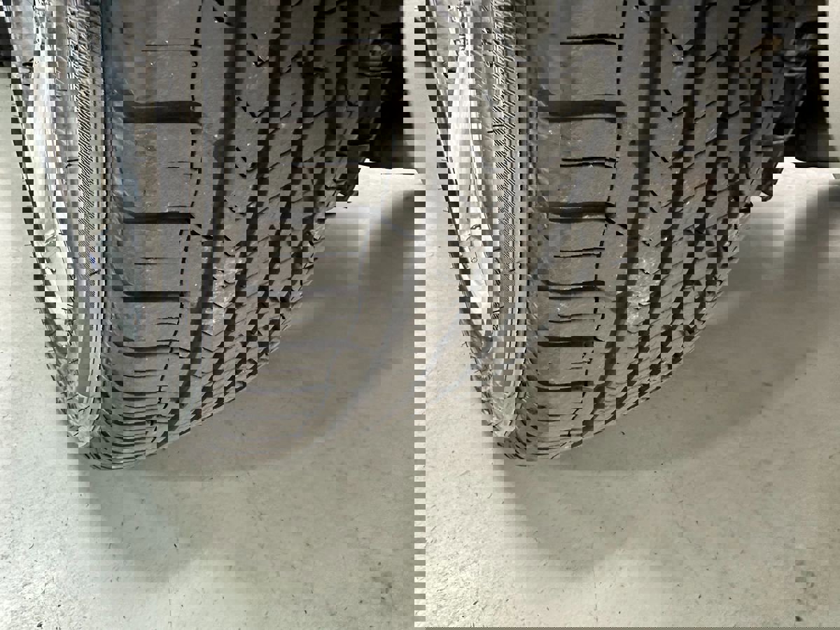 Used 2008 Pontiac Solstice GXP w/ Premium Package image 19