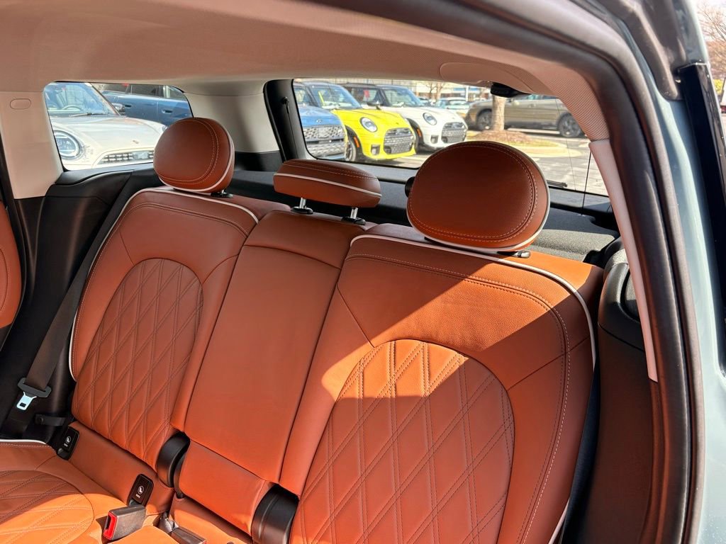 Used 2023 MINI Cooper Countryman S w/ Signature Upholstery Package AWD/4WD image 19