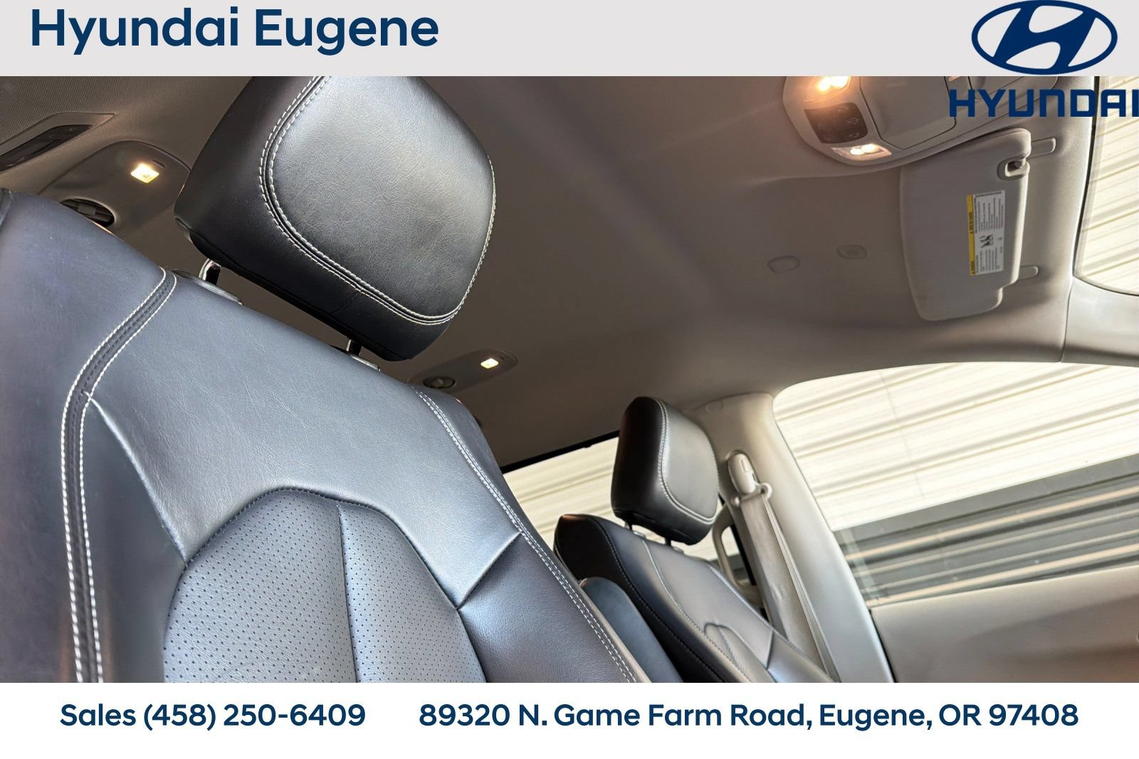 Used 2023 Chrysler Pacifica Touring-L FWD image 21