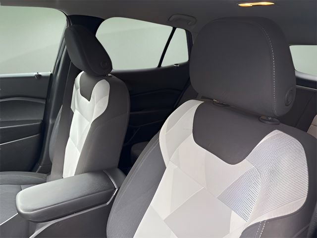Used 2025 Chevrolet Trax LS w/ LS Convenience Package image 16