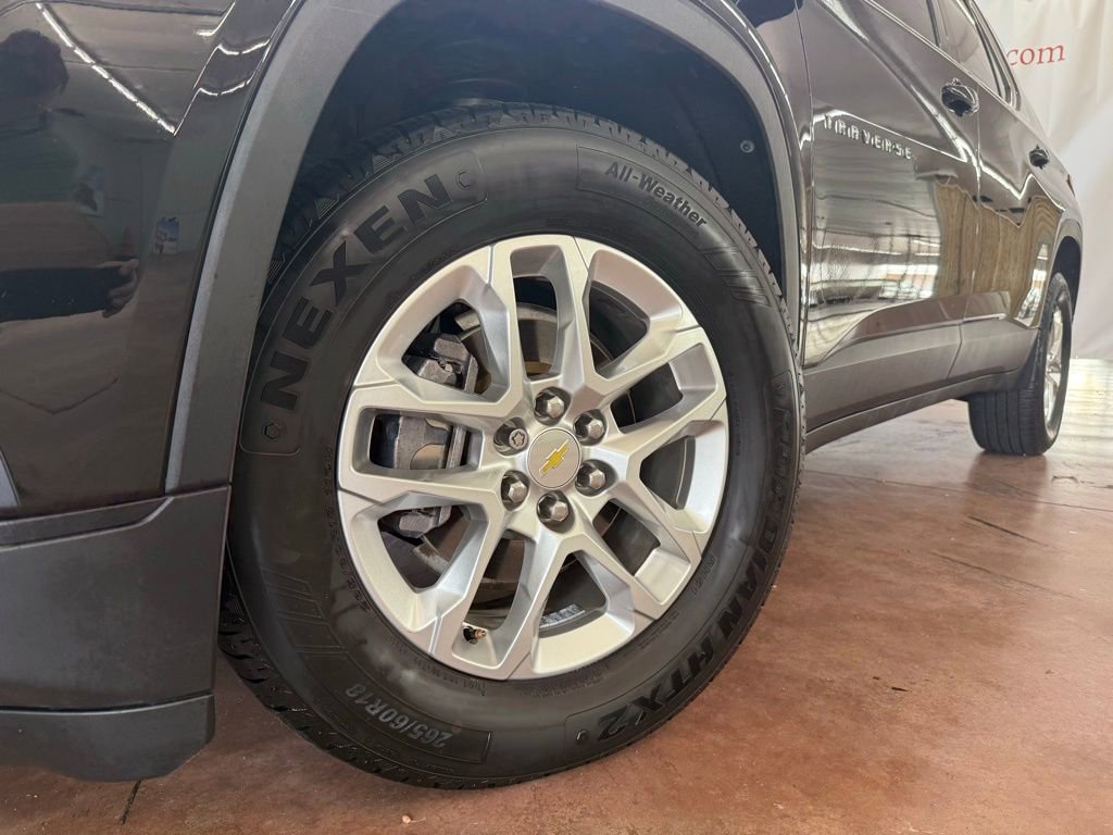 Used 2019 Chevrolet Traverse LS image 21