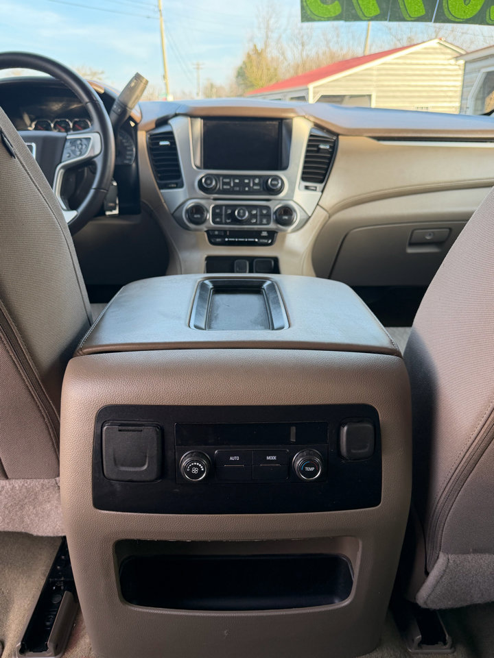 Used 2017 GMC Yukon SLE image 11