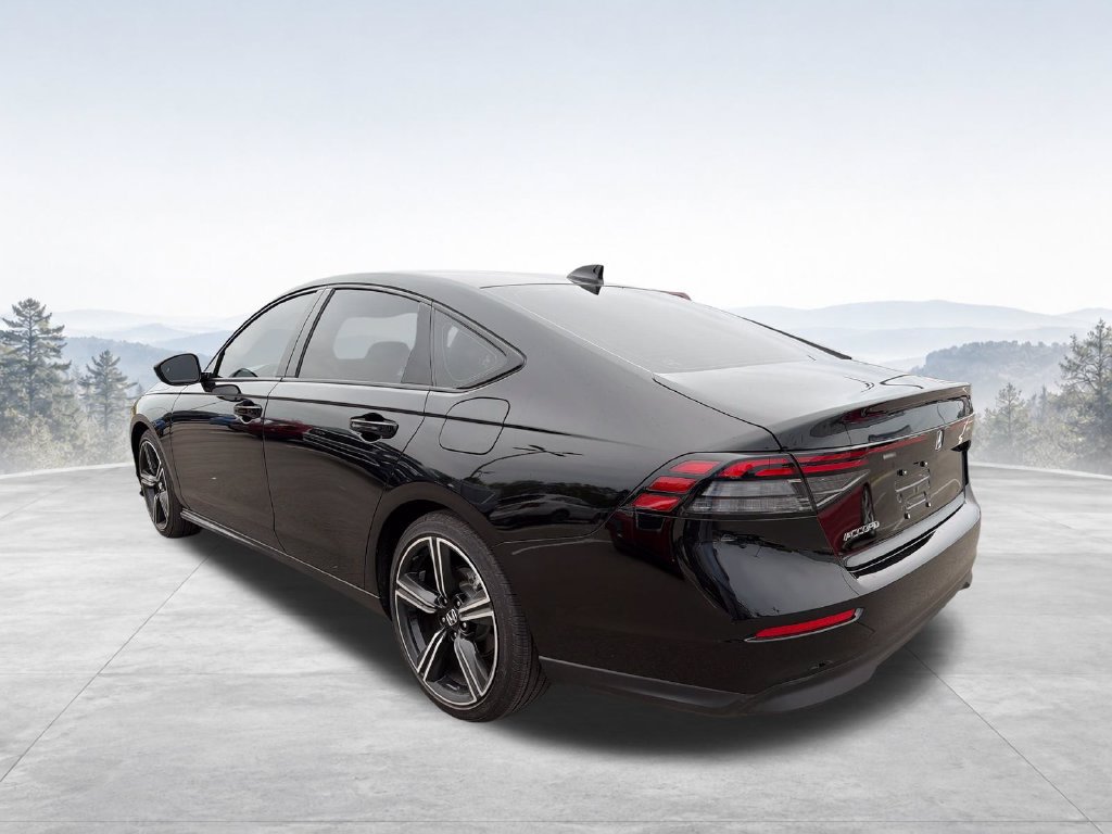 Used 2026 Honda Accord SE image 7