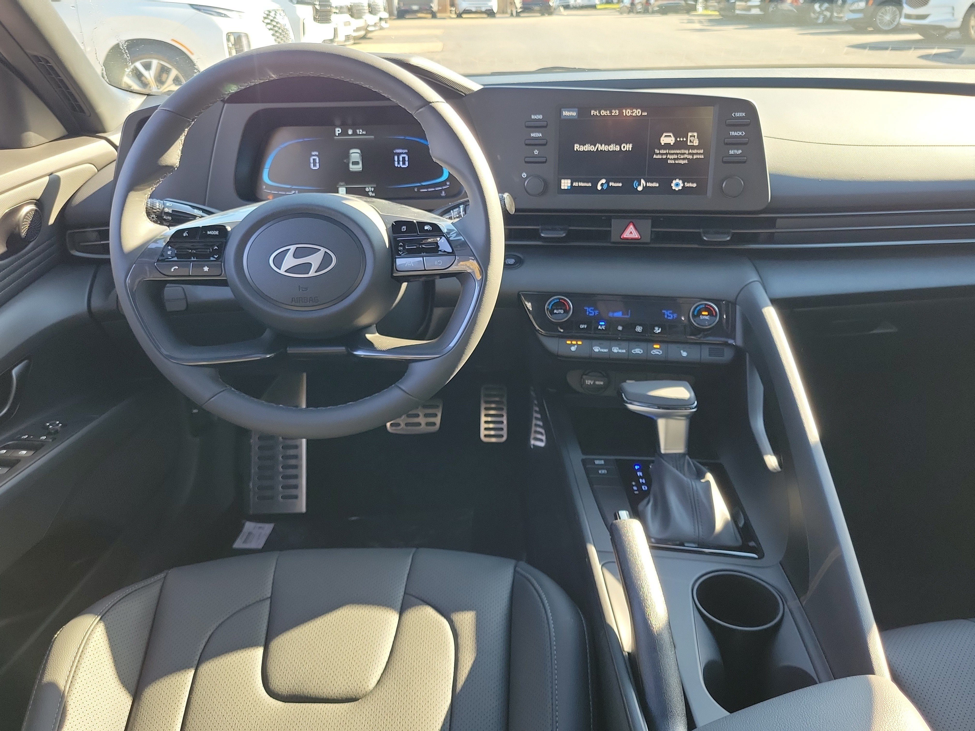 New 2026 Hyundai Elantra SEL Sport FWD image 10