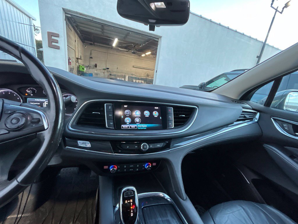 Used 2018 Buick Enclave Premium w/ Experience Buick Package AWD/4WD image 13