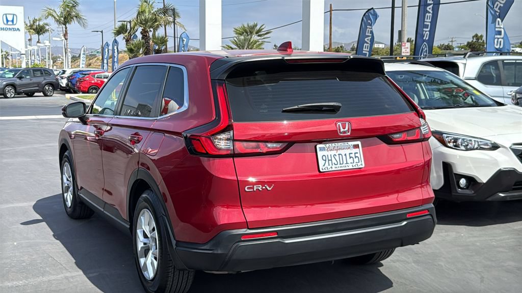 Used 2023 Honda CR-V LX image 4