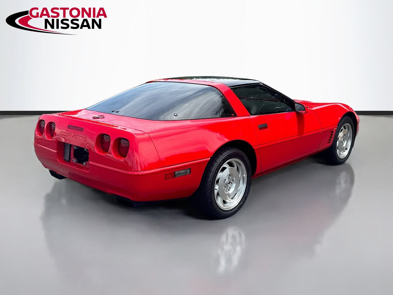 Used 1995 Chevrolet Corvette Coupe RWD image 9