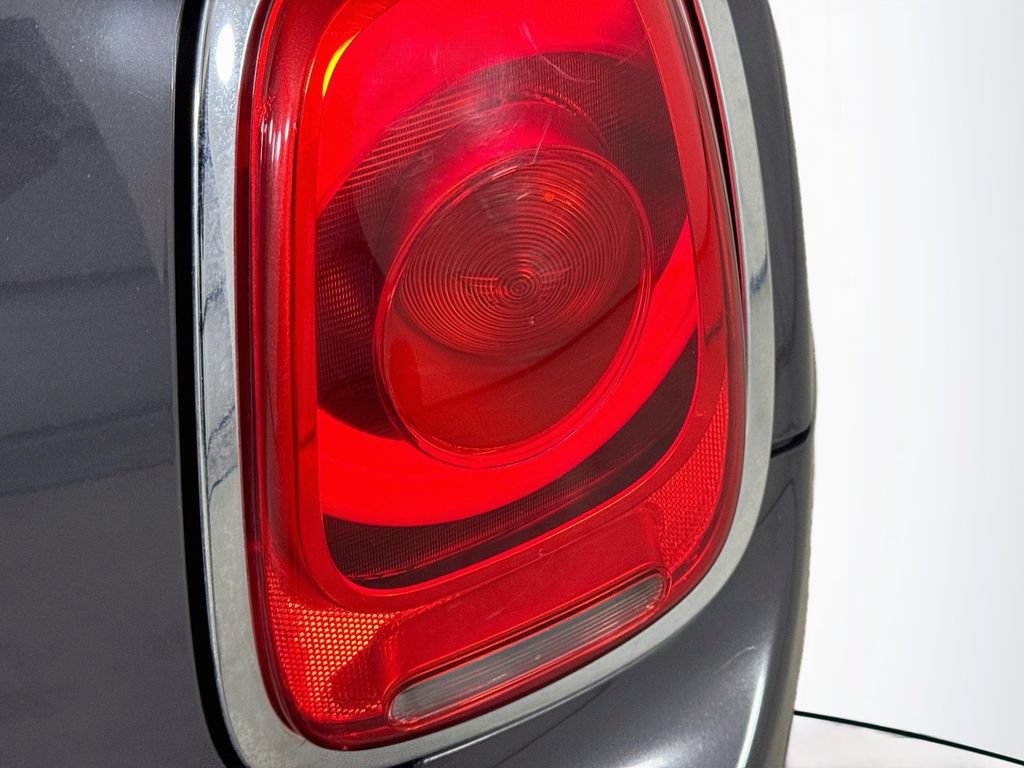 Used 2015 MINI Cooper S FWD image 32