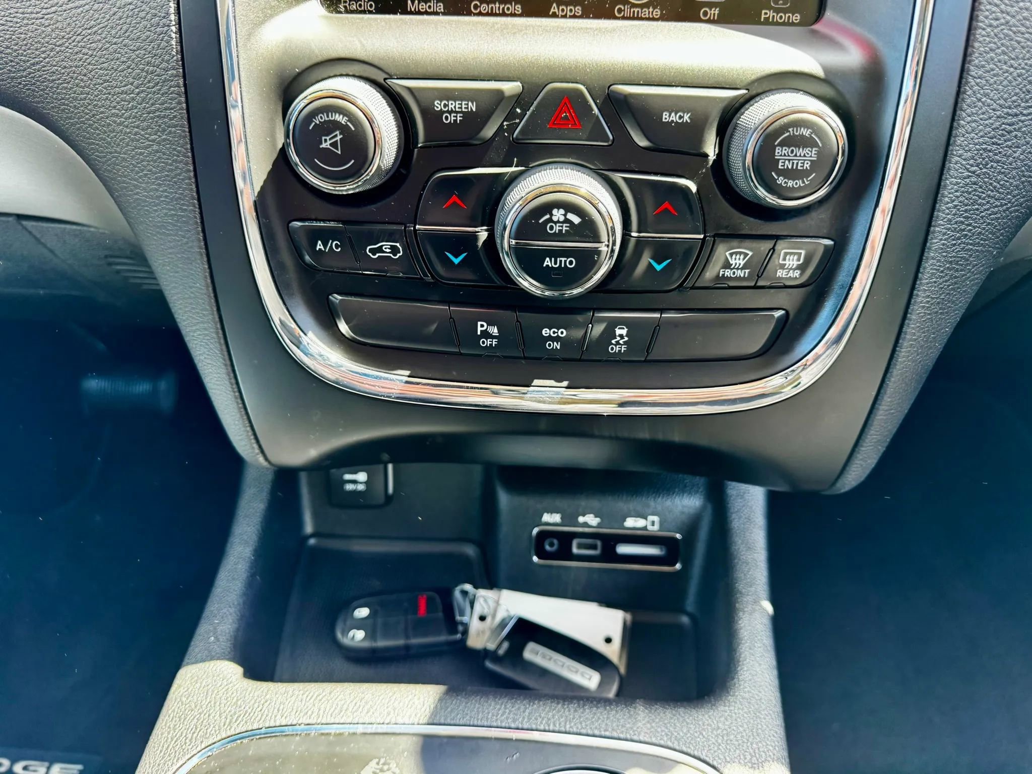 Used 2015 Dodge Durango SXT w/ Quick Order Package 23B AWD/4WD image 15