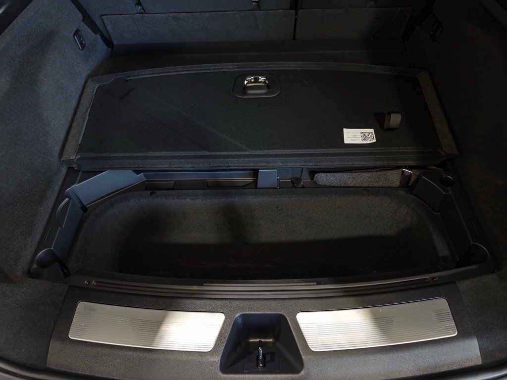 Used 2024 Cadillac Lyriq Tech AWD/4WD image 27