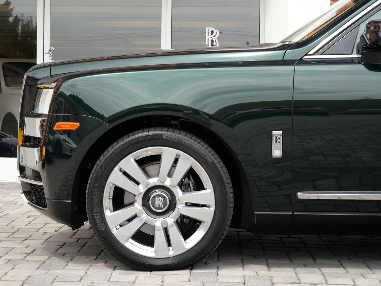 Used 2019 Rolls-Royce Cullinan AWD/4WD image 12