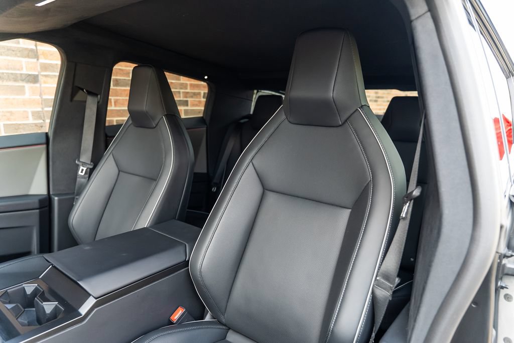 Used 2026 Tesla Cybertruck Cyberbeast AWD/4WD image 4