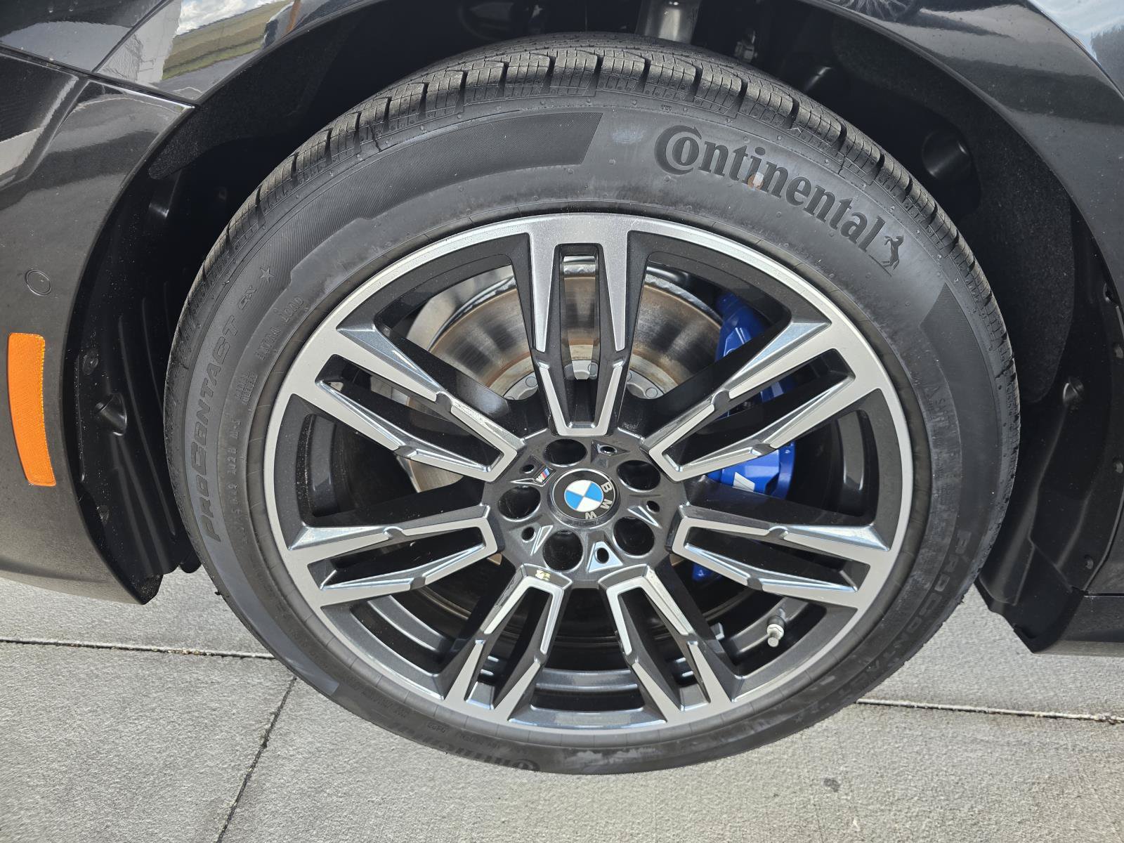New 2027 BMW 530i w/ M Sport Package RWD image 6