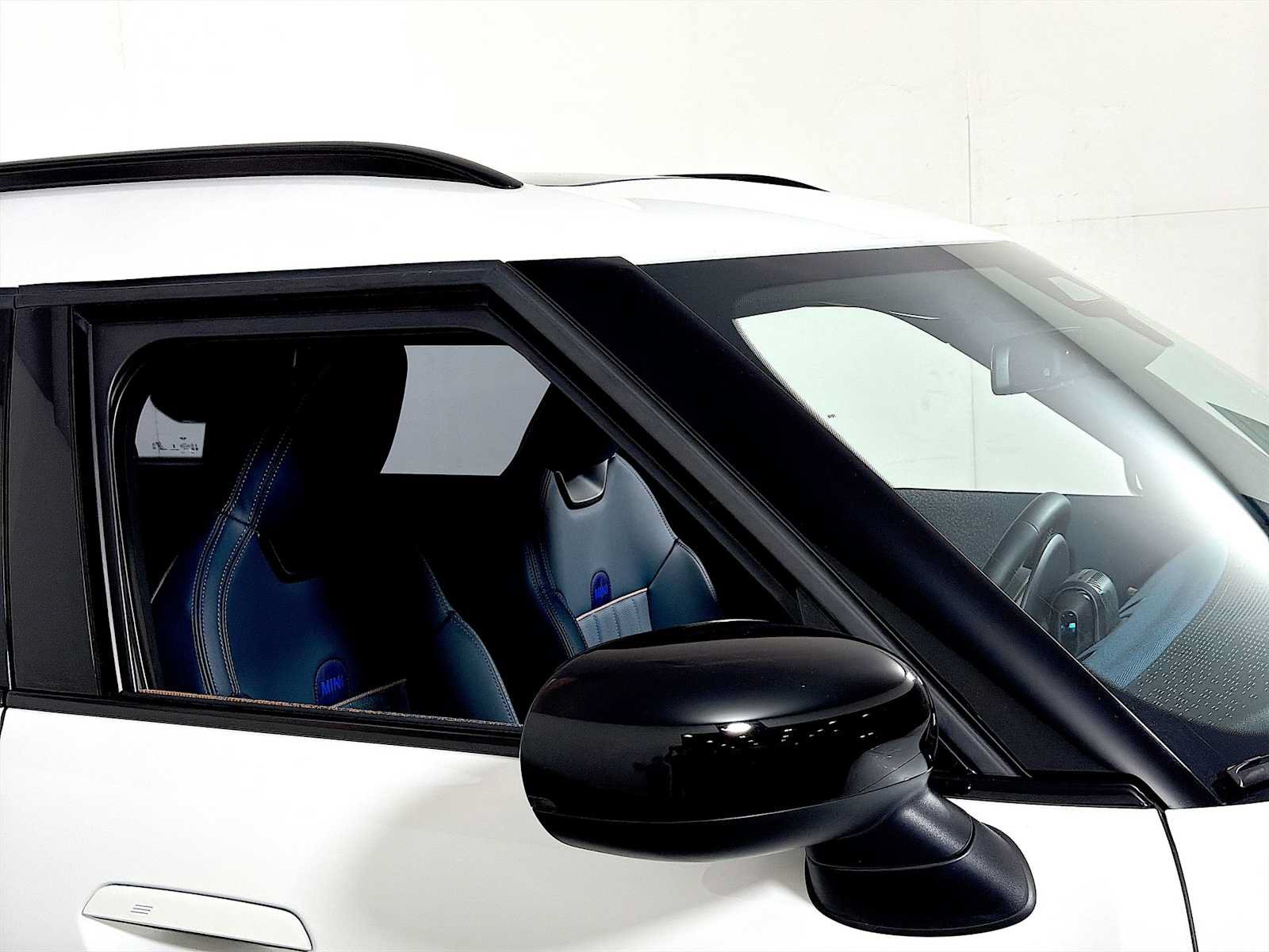 Used 2025 MINI Cooper Countryman S AWD/4WD image 29