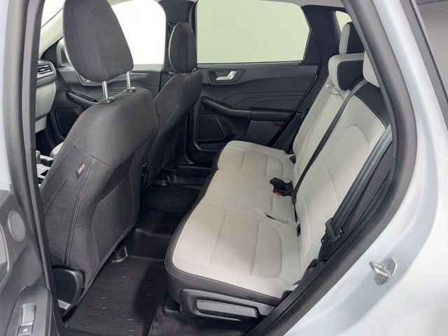 Used 2025 Ford Escape Active w/ Active Premium Tech Pack image 32