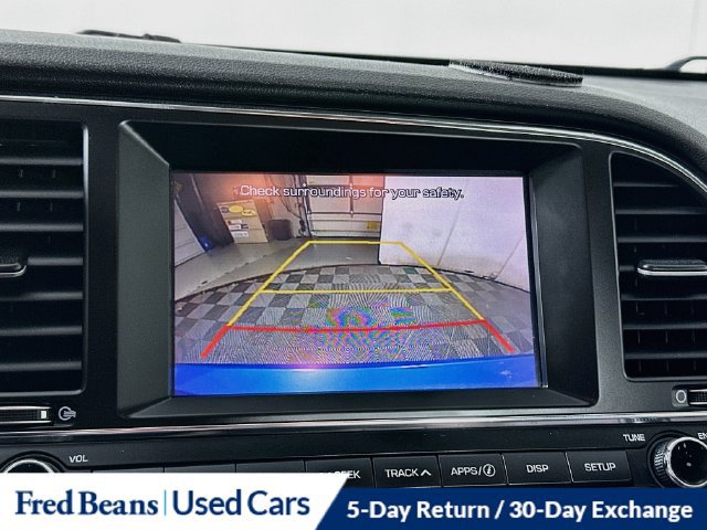 Used 2017 Hyundai Elantra SE FWD image 19