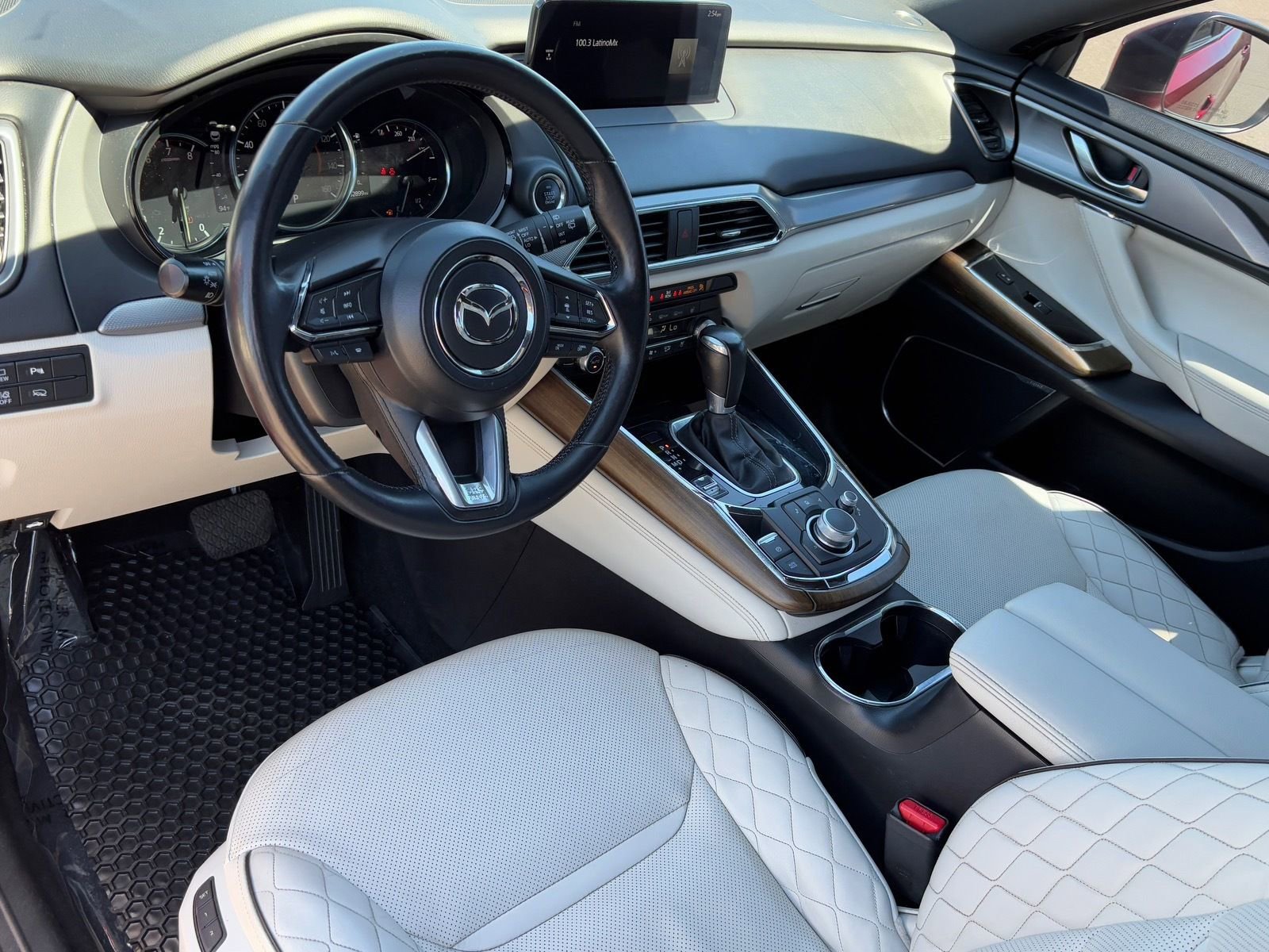 Used 2021 MAZDA CX-9 Signature image 16