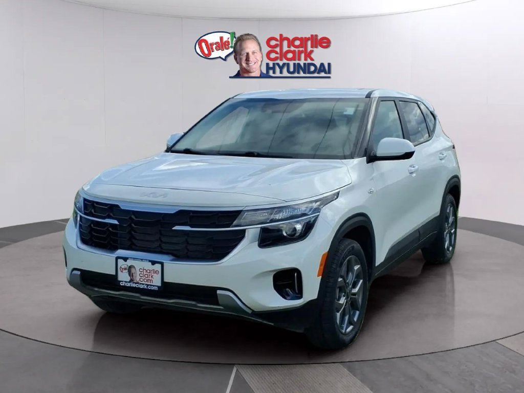 Used 2025 Kia Seltos LX