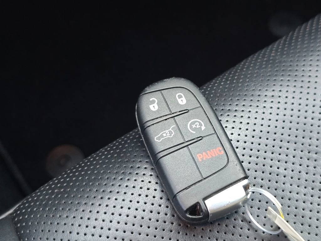 Used 2024 Dodge Durango GT image 24