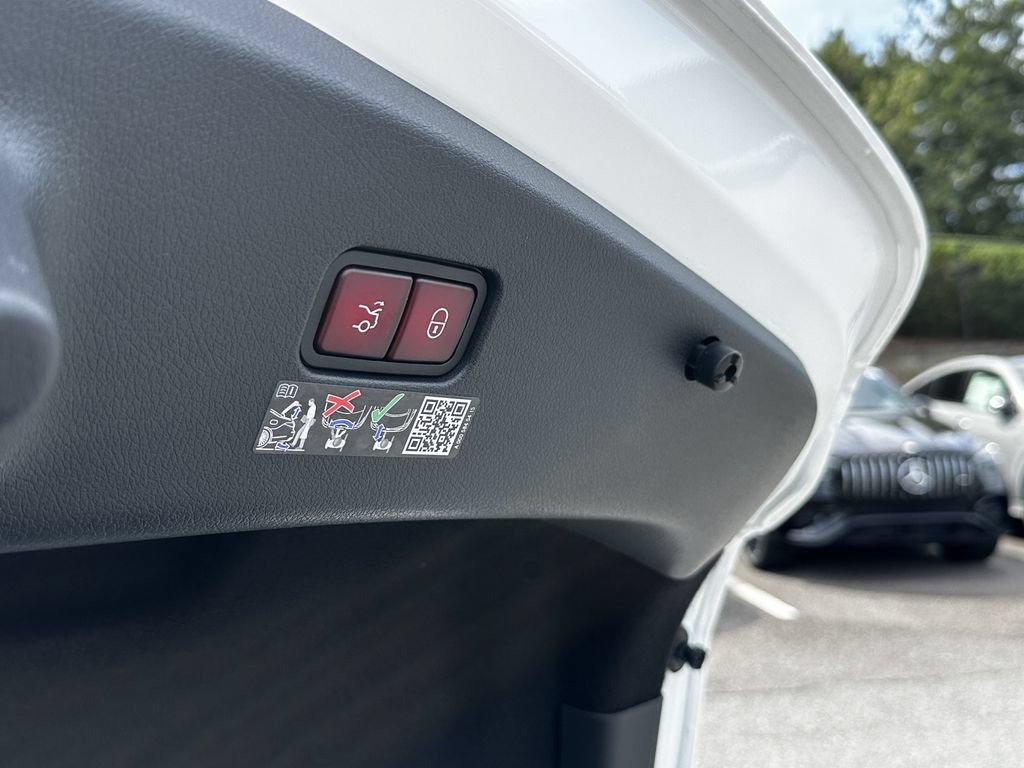 New 2026 Mercedes-Benz CLE 300 4MATIC Coupe image 21