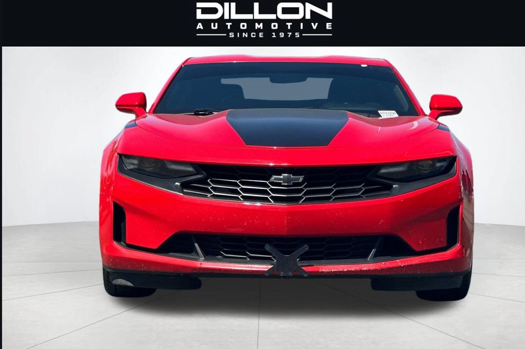 Used 2020 Chevrolet Camaro LT RWD image 9