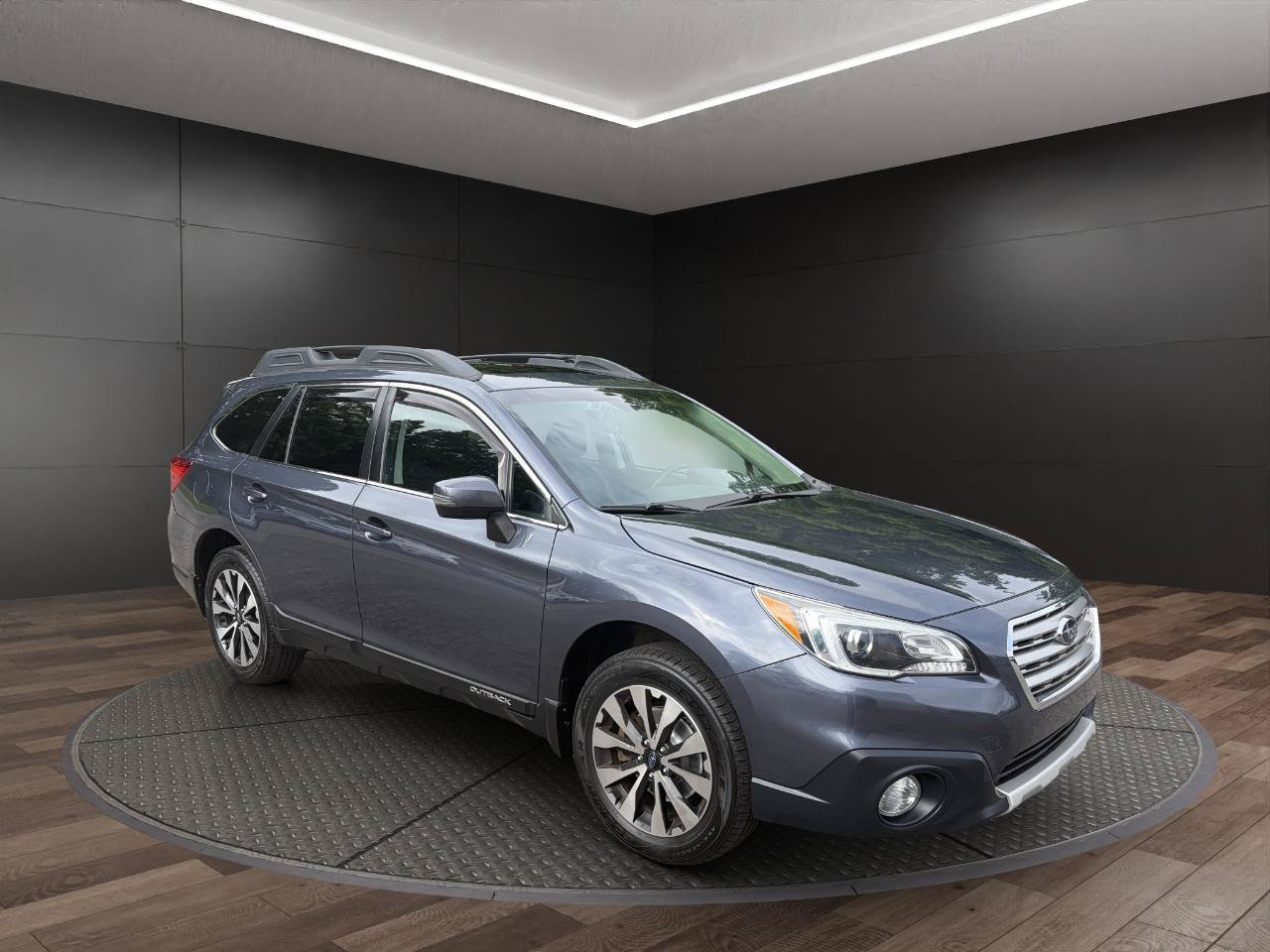 Used 2017 Subaru Outback 2.5i Limited AWD/4WD image 2