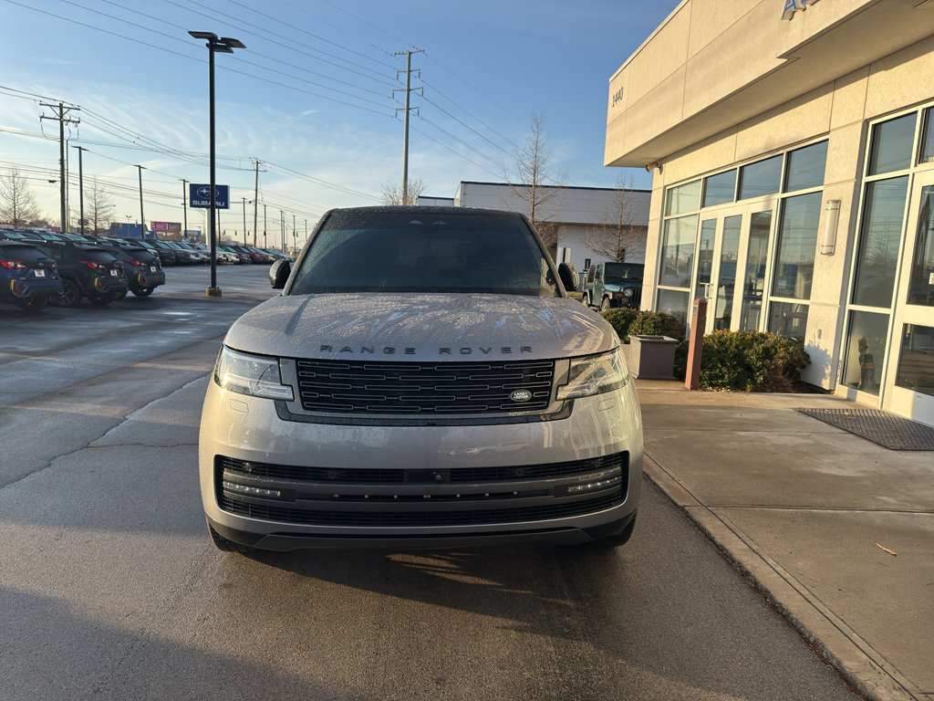 Used 2024 Land Rover Range Rover SE image 7