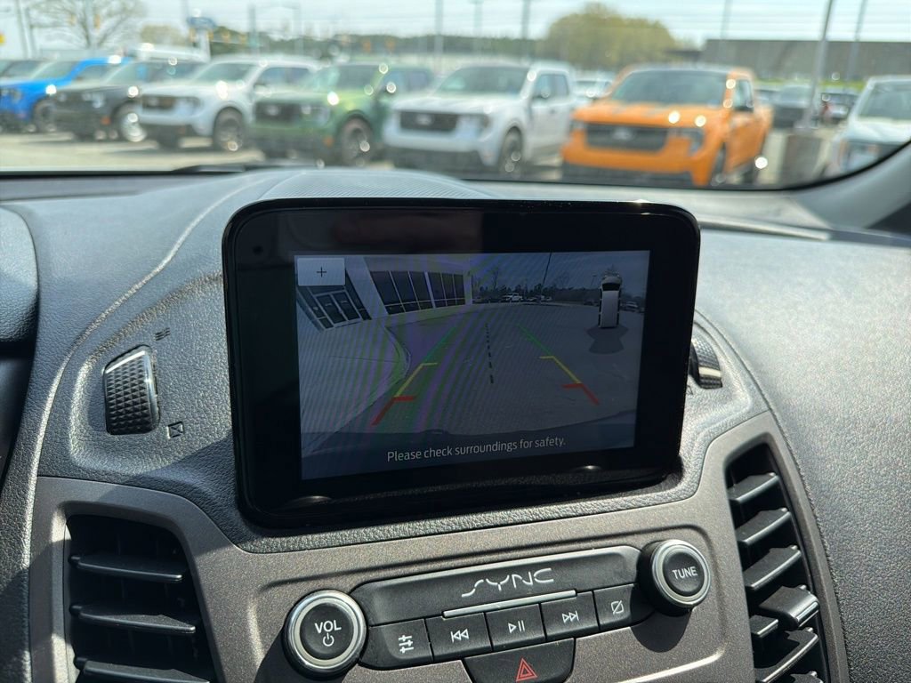 Used 2020 Ford Transit Connect XL image 24